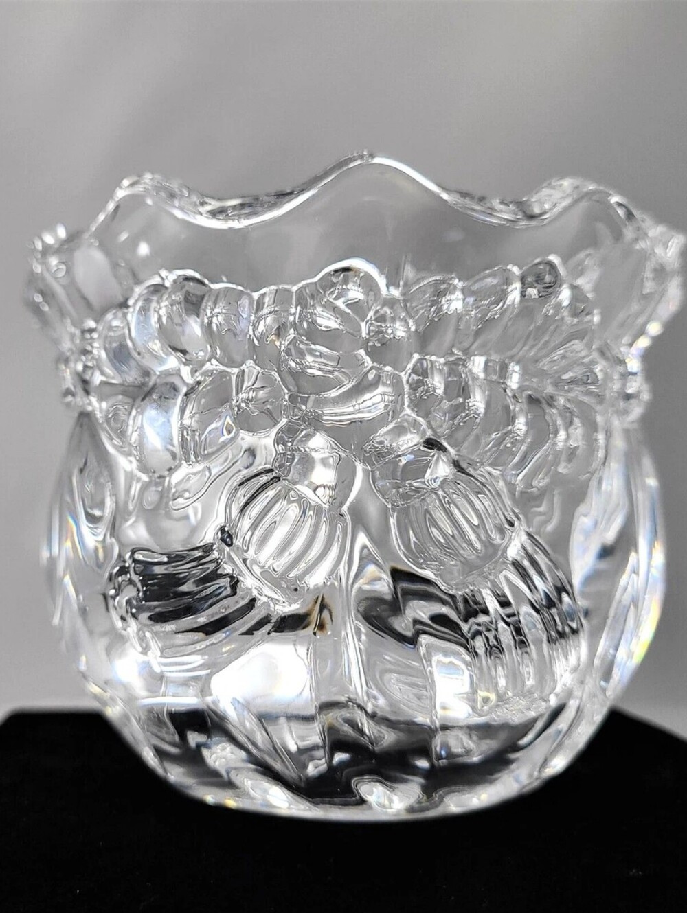 Vintage CHRISTMAS Lead Crystal Bowl.